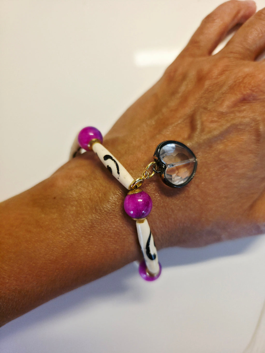 Glass Heart Charm Bracelet